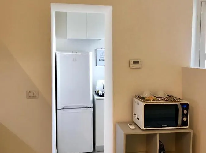 Greta's House * Φορλί